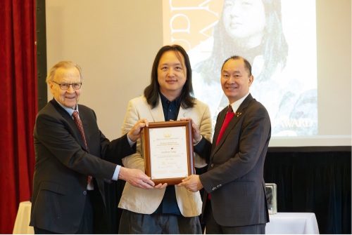 VINH DANH AUDREY TANG: GIẢI THƯỞNG NHÀ LÃNH ĐẠO THẾ GIỚI TRONG XÃ HỘI TRÍ TUỆ NHÂN TẠO (AIWS) 2025