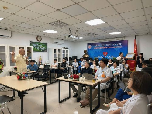 VLAB INNOVATION ĐỒNG HÀNH CÙNG BỆNH VIỆN THẬN HÀ NỘI THÚC ĐẨY ỨNG DỤNG TRÍ TUỆ NHÂN TẠO TRONG Y TẾ